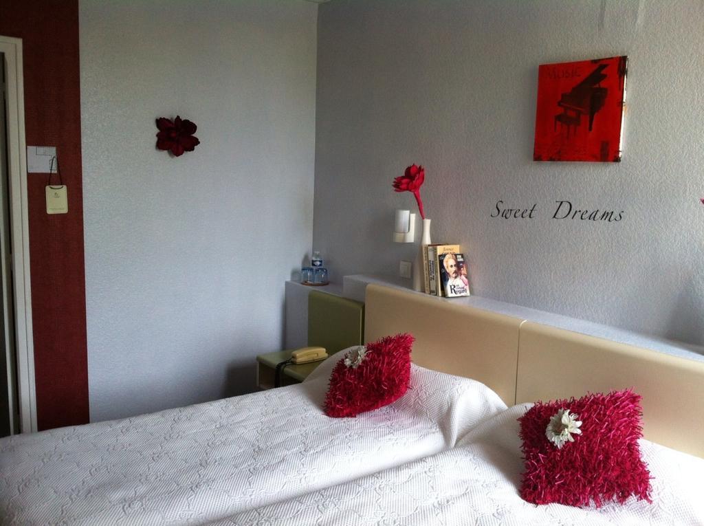 Inter-Hotel Longuyon de Lorraine Extérieur photo